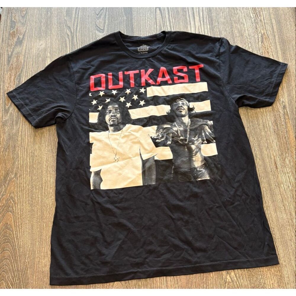 Outkast Mens Graphic Print T-Shirt Short Sleeve Crew Neck Cotton Black Size L